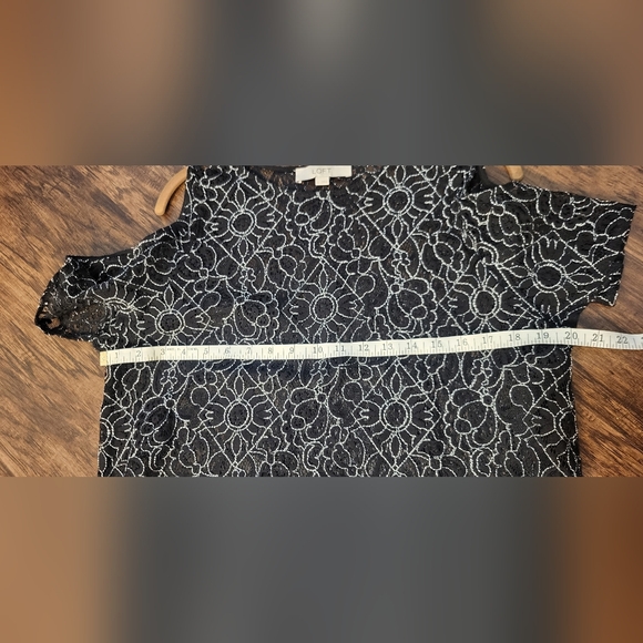 Loft Black Lace Cold Shoulder Blouse Size Large - Picture 3 of 5